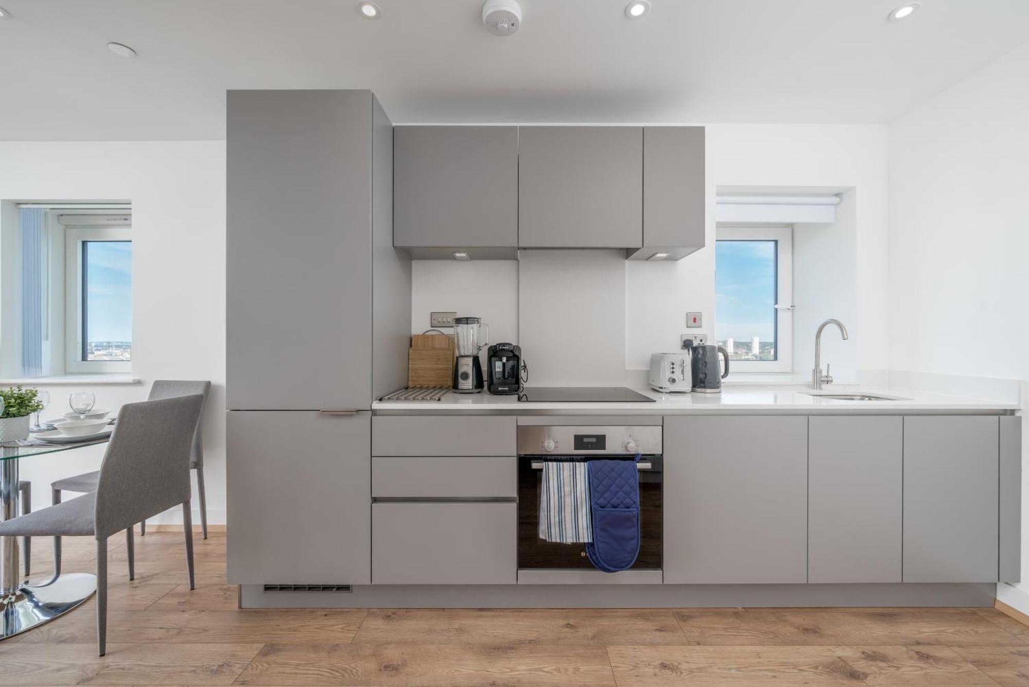 Skyvillion - London River Thames Top Floor Apartments By Woolwich Ferry, Mins To London Excel, O2 Arena , London City Airport With Parking Eksteriør billede