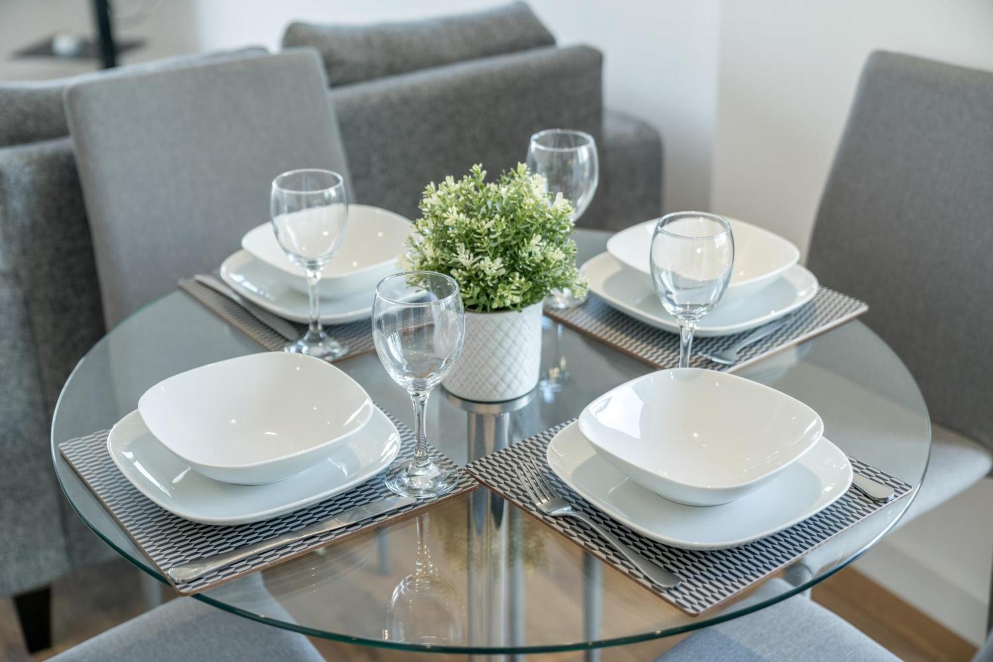 Skyvillion - London River Thames Top Floor Apartments By Woolwich Ferry, Mins To London Excel, O2 Arena , London City Airport With Parking Eksteriør billede