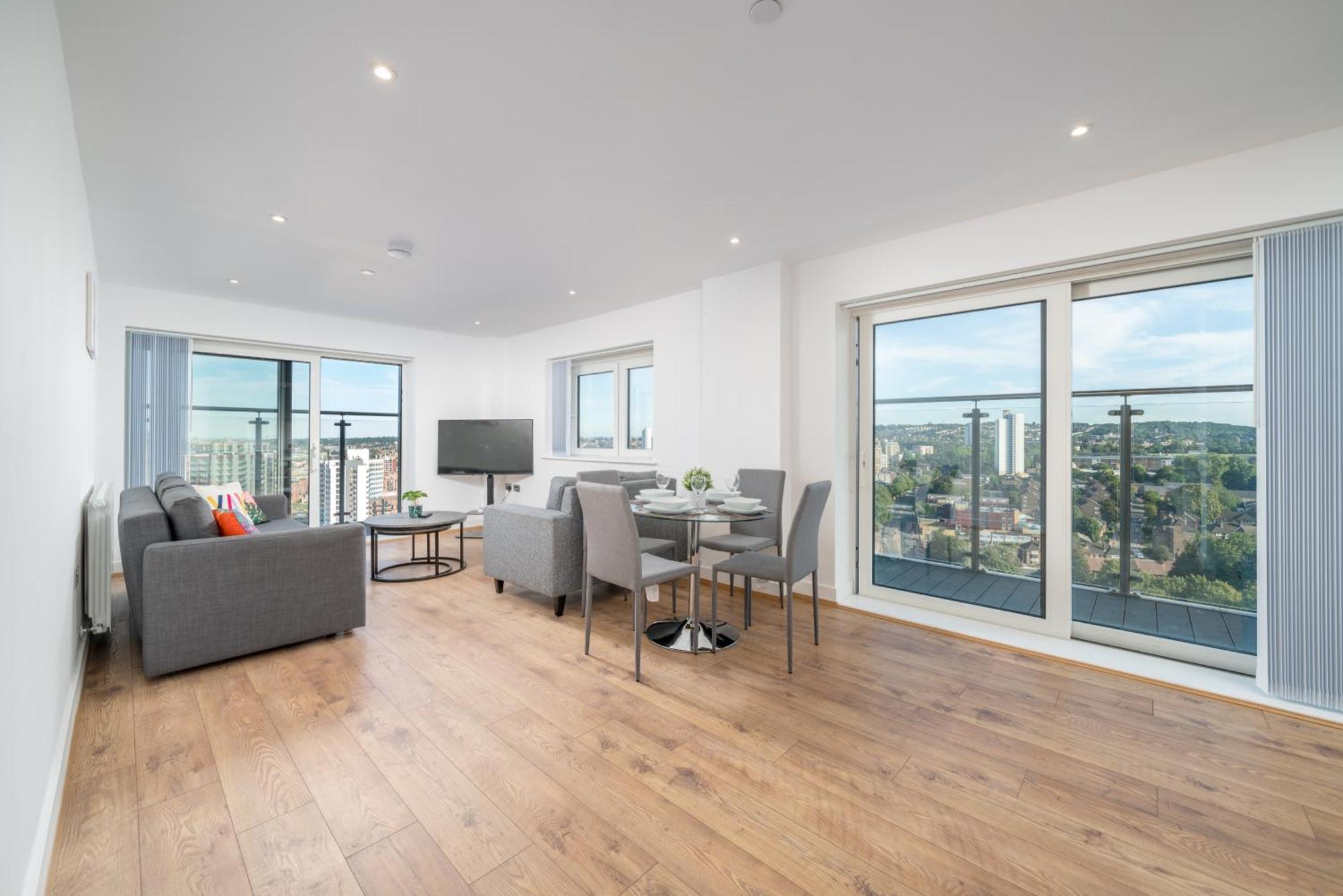 Skyvillion - London River Thames Top Floor Apartments By Woolwich Ferry, Mins To London Excel, O2 Arena , London City Airport With Parking Eksteriør billede