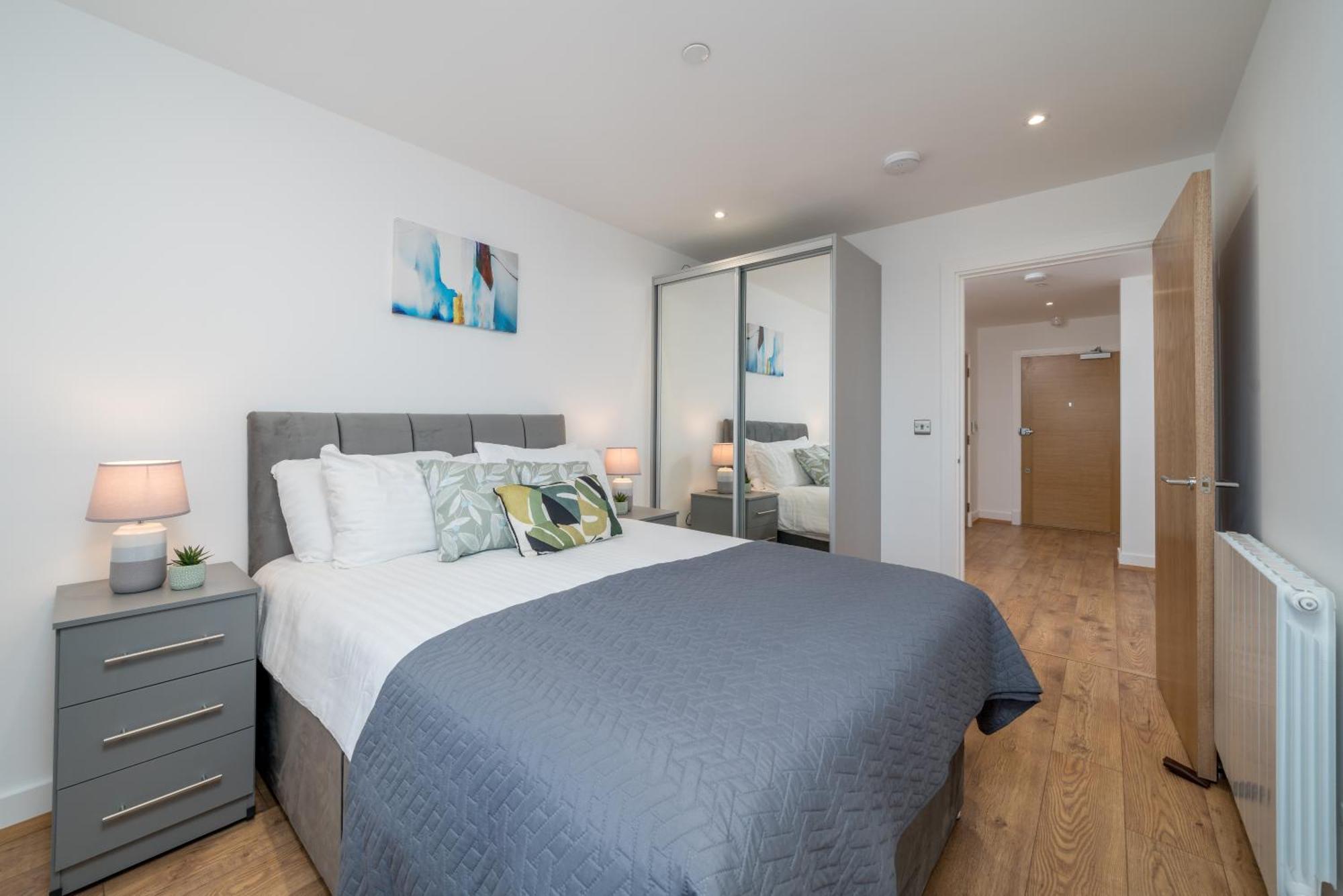 Skyvillion - London River Thames Top Floor Apartments By Woolwich Ferry, Mins To London Excel, O2 Arena , London City Airport With Parking Eksteriør billede